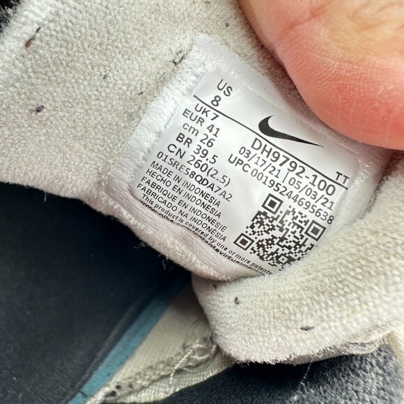 Nike Air Max 95 Men Size 8  DH9792-100 Chile Red Japan Plum Blossom Grey Shoes - Picture 10 of 11